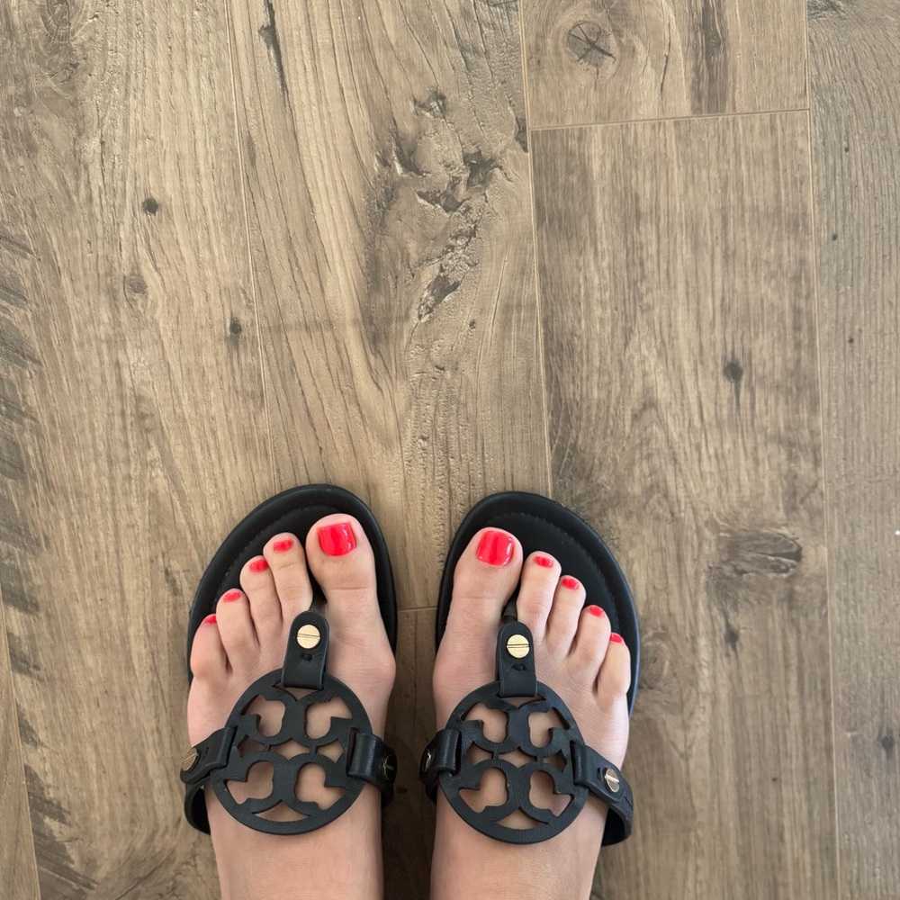 Tory Burch Black Sandals Flats Flip Flops